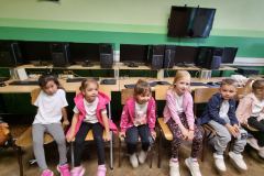 IMG-b6c5b79c9ba806a4920782adc0fd37a5-V
