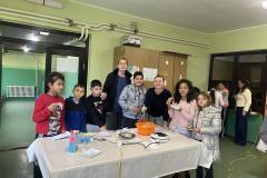 IMG-49187f473f8e458b36c701637aeab671-V